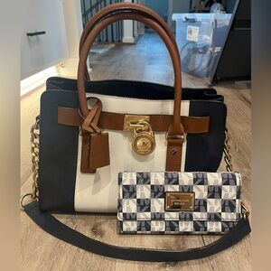 Micheal Kors Handbag with matching wallet